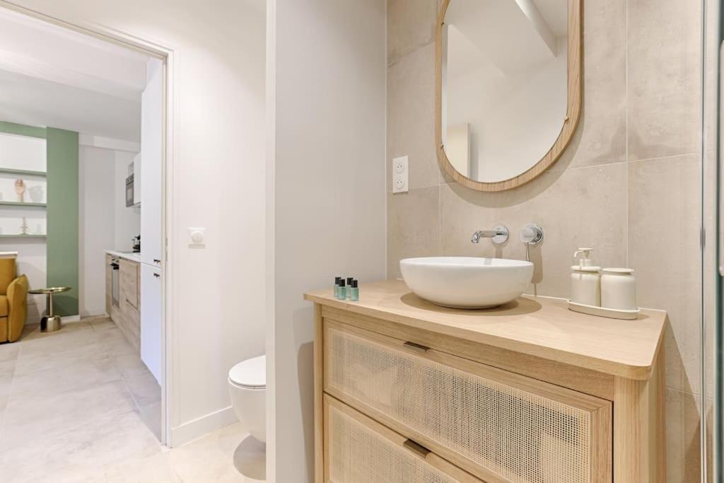 Appartamento Mykeypers - Chic & Cozy Flat 4P - Republique Parigi Esterno foto
