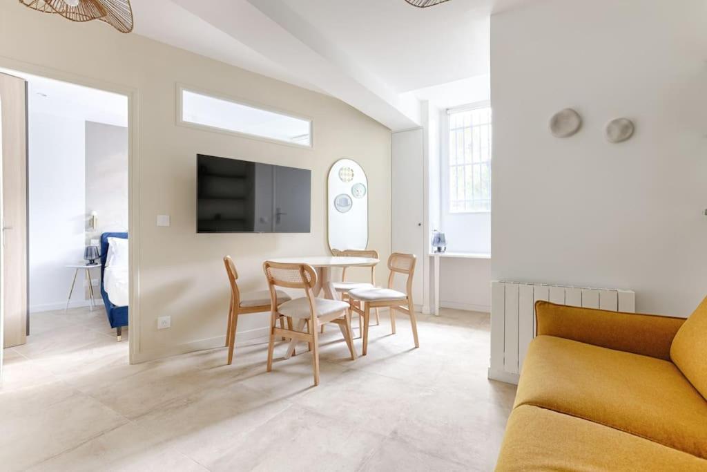 Appartamento Mykeypers - Chic & Cozy Flat 4P - Republique Parigi Esterno foto